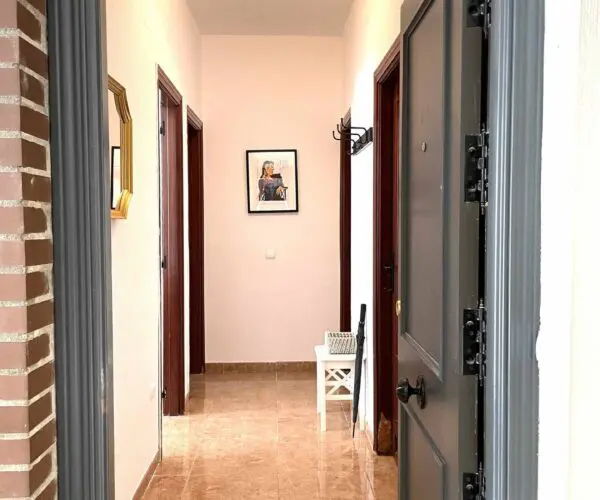 Three bedroom apartment in historic center