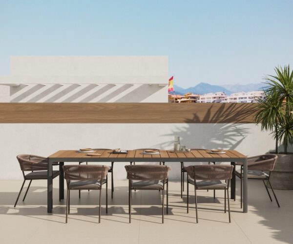 Alcantara del Mar Apartments