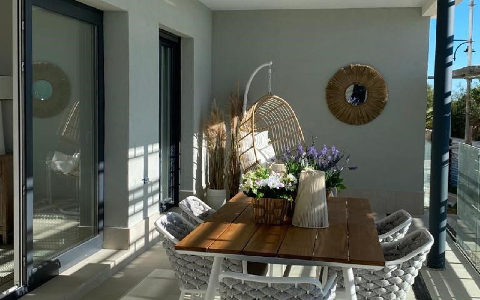264_los_camaleones_terraza-min