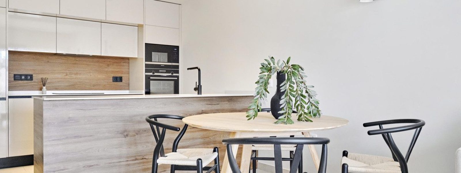 269_villa_amalia_mediterranean_gardens_52-aa08978ddec66a09ad5932aa90b5d90c