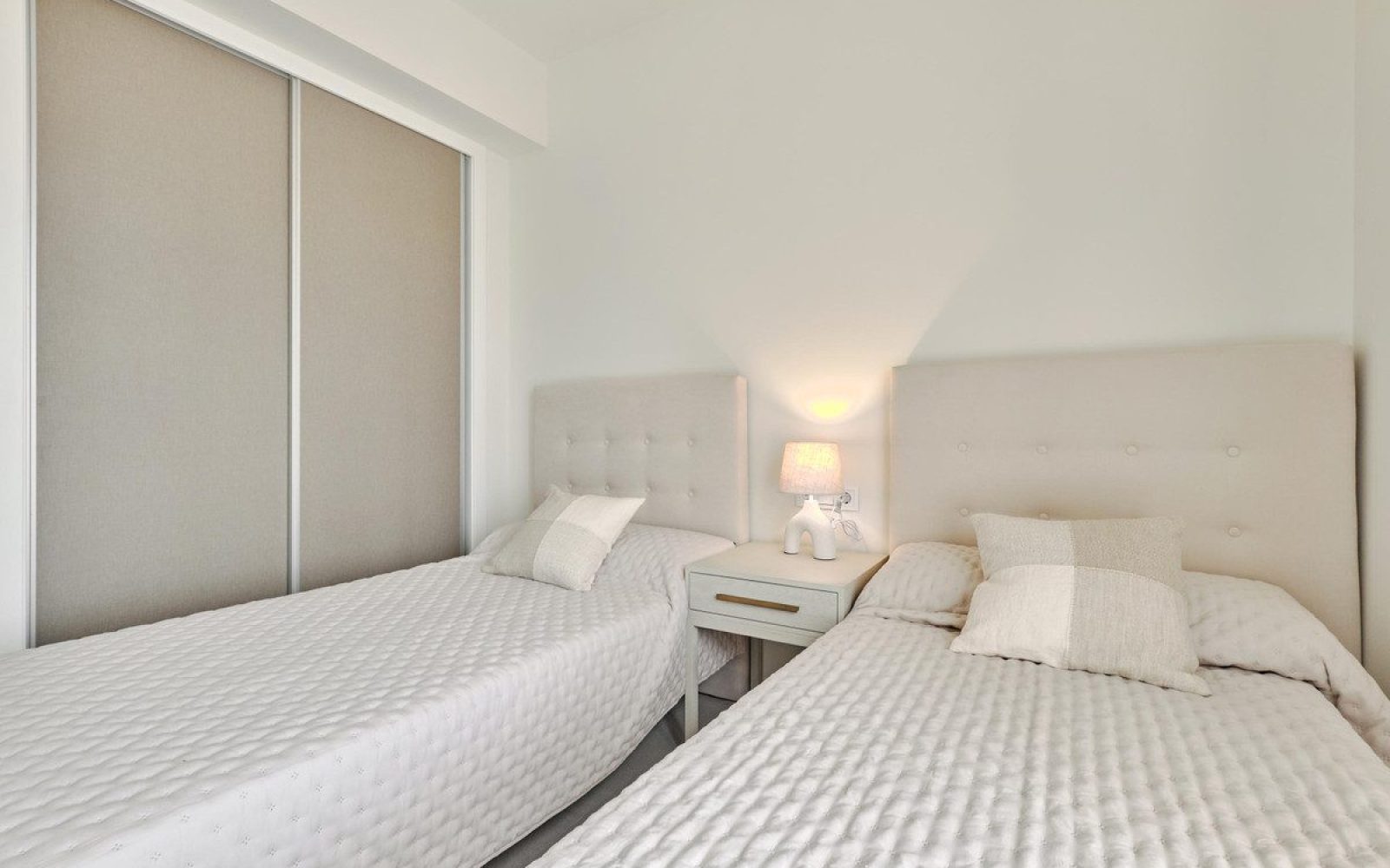 269_villa_amalia_mediterranean_gardens_56-2d0a216f8e134b5871b2b0b286c835ab