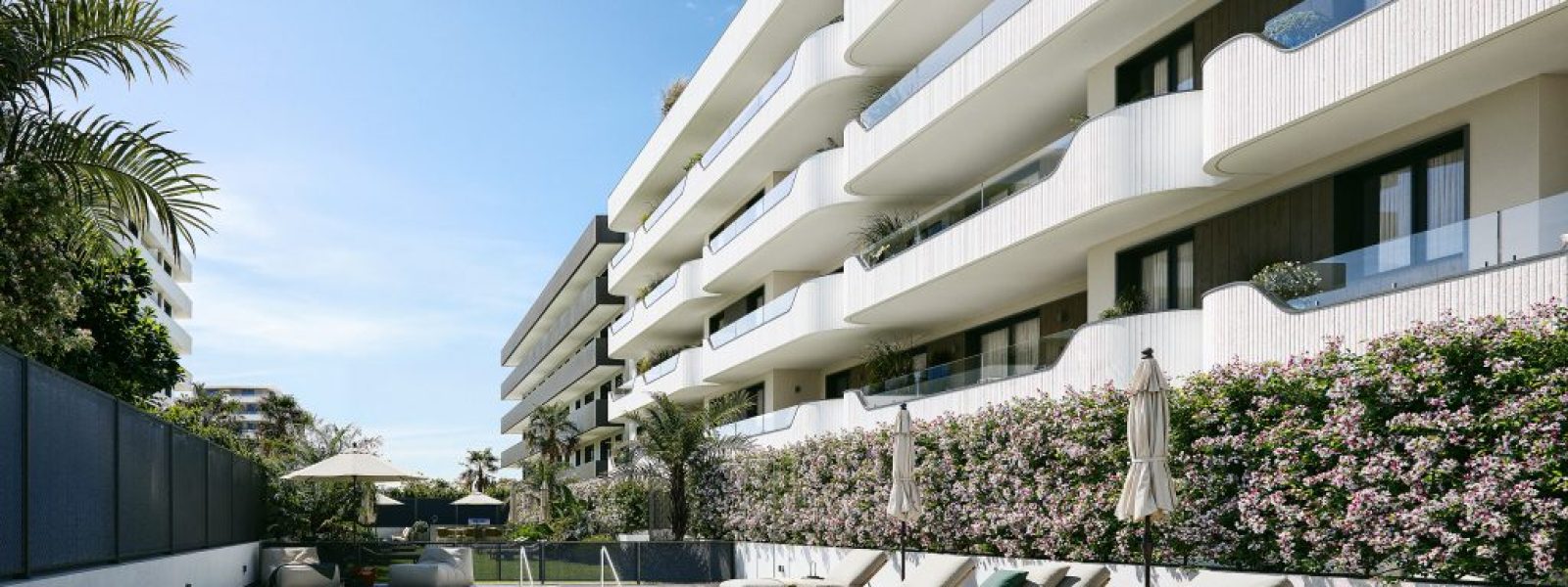 281_azure_living_PISCINA_001-1024x768